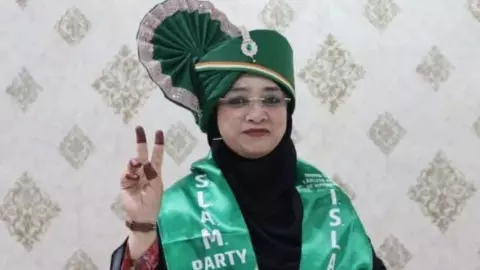 मालेगांव की बुर्के वाली मेयर जिसके लिए कांग्रेस-सपा ने कर दिया बड़ा खेला?