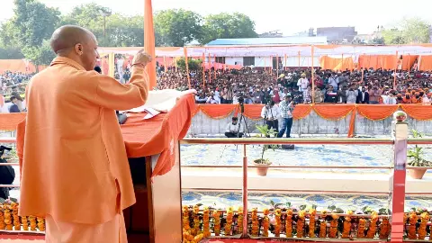 CM Yogis big message in Sitapur, the country will be strong only when Sanatan is strong