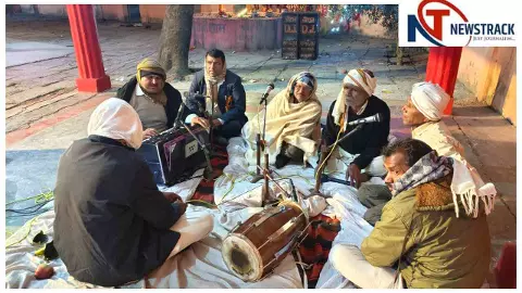 Chandauli News : चंदौली में राम जियावन सिंह यादव चुनावी मैदान में उतर सकते हैं, जनता उत्साहित Chandauli News : चंदौली में राम जियावन सिंह यादव चुनावी मैदान में उतर सकते हैं, जनता उत्साहित