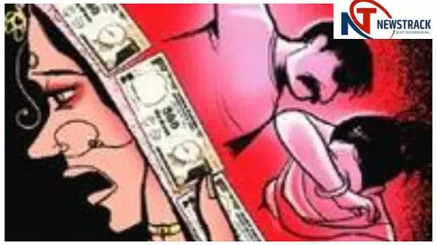 Hapur News : हापुड़ में दहेज न मिलने पर विवाहिता पीटी गई, घर से निकाला; एसपी के आदेश पर केस दर्ज Hapur News : हापुड़ में दहेज न मिलने पर विवाहिता पीटी गई, घर से निकाला; एसपी के आदेश पर केस दर्ज