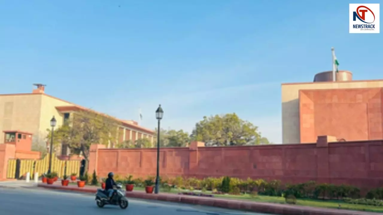 बदलेगा PMO का पता, अब सेवा तीर्थ से चलेगी सरकार, PM मोदी करेंगे हाईटेक ऑफिस का उद्घाटन बदलेगा PMO का पता, अब सेवा तीर्थ से चलेगी सरकार, PM मोदी करेंगे हाईटेक ऑफिस का उद्घाटन