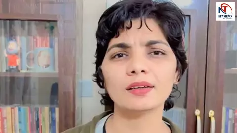 गुलाम भारत... नेहा सिंह राठौर ने अपनी Post में ये क्या कह दिया? दहक उठी सियासी आग!