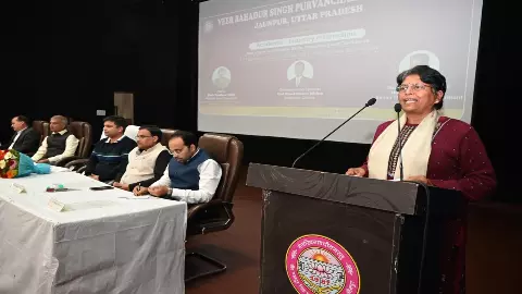 Jaunpur News: साक्षात्कार में सफलता के लिए आत्मविश्वास और कौशल जरूरी, पीयू में अकादमिक-उद्योग संवाद