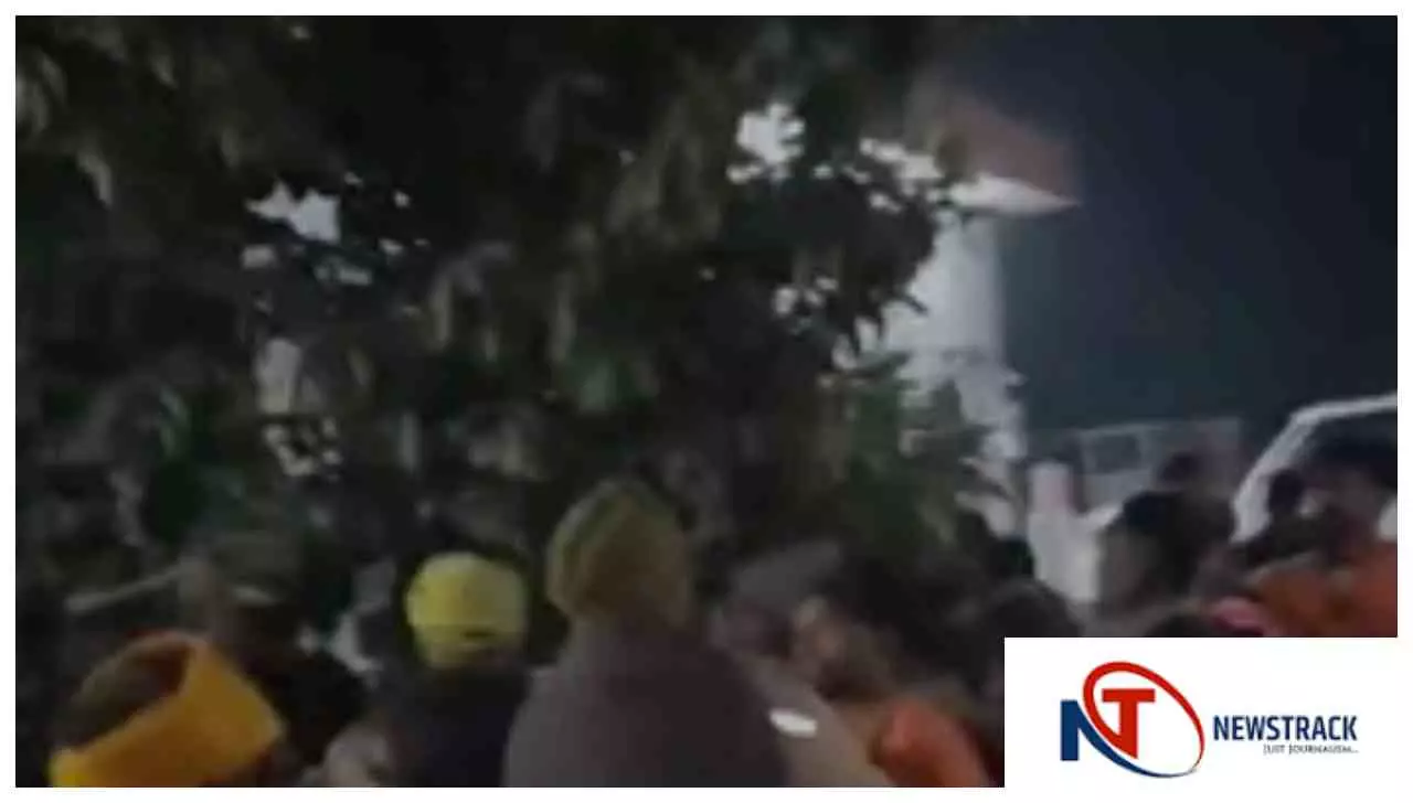Bijnor News :  बिजनौर में कांवड़ियों का पेट्रोल पंप पर हंगामा, धूपबत्ती विवाद में मारपीट