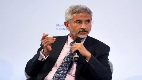 हम दलाल नहीं,  PAK को जयशंकर का करारा जवाब, ईरान जंग को लेकर भारत ने दुनिया को दिखाया आईना