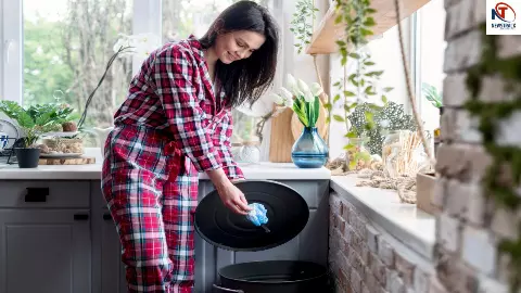 Vastu Tips For Dustbin