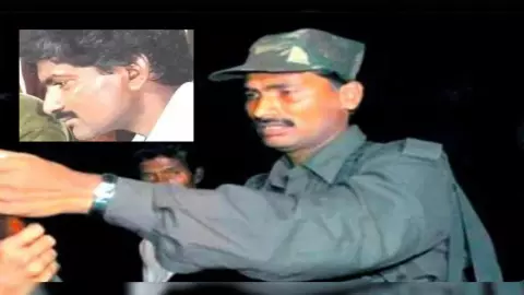 माओवादियों को तगड़ा झटका! सबसे बड़े नक्सली कमांडर देवजी समेत 18 ने किया सरेंडर, गृह मंत्री का कड़ा संदेश माओवादियों को तगड़ा झटका! सबसे बड़े नक्सली कमांडर देवजी समेत 18 ने किया सरेंडर, गृह मंत्री का कड़ा संदेश