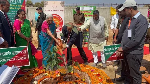 Governor Anandiben Patel inspects university campus under construction