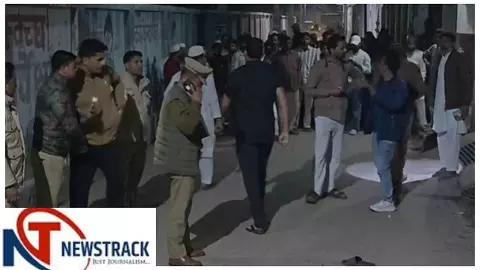 Moradabad News : मुरादाबाद में अलवीना बेकरी मालिक की गोली मारकर हत्या, साले पर आरोप Moradabad News : मुरादाबाद में अलवीना बेकरी मालिक की गोली मारकर हत्या, साले पर आरोप