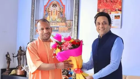 यूपी के ताकतवर IAS संजय प्रसाद जाएंगे केंद्र, 5 अन्य अफसरों का भी दिल्ली जाना तय यूपी के ताकतवर IAS संजय प्रसाद जाएंगे केंद्र, 5 अन्य अफसरों का भी दिल्ली जाना तय