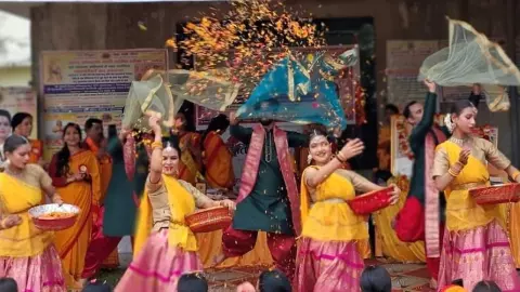लखनऊ में भव्य सांस्कृतिक पर्व! अंशिका त्यागी और सपना गोयल को मिला डॉ. दरबारी लाल अस्थाना सम्मान