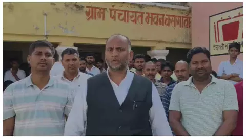 Chandauli News :  चंदौली में वोट काटने का आरोप, पूर्व विधायक ने दी आंदोलन की चेतावनी