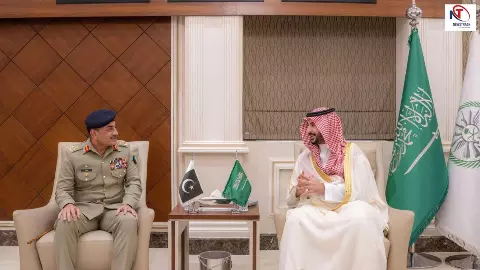 इस्लामिक NATO का आगाज! सऊदी पर हमले के बाद पाकिस्तान की एंट्री, आसिम मुनीर संग सीक्रेट मीटिंग में... इस्लामिक NATO का आगाज! सऊदी पर हमले के बाद पाकिस्तान की एंट्री, आसिम मुनीर संग सीक्रेट मीटिंग में...