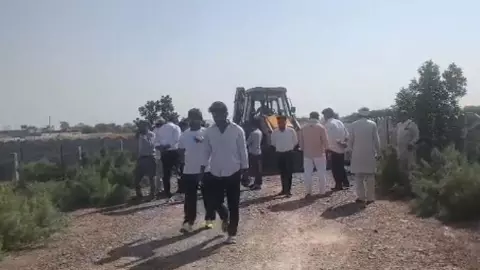 Net of illegal colonies on agricultural land in Mathura, administration action Net of illegal colonies on agricultural land in Mathura, administration action