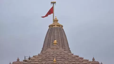 राम मंदिर के ध्वज में क्या है खास? जानिए क्यों इतना विशेष है नया ध्वज