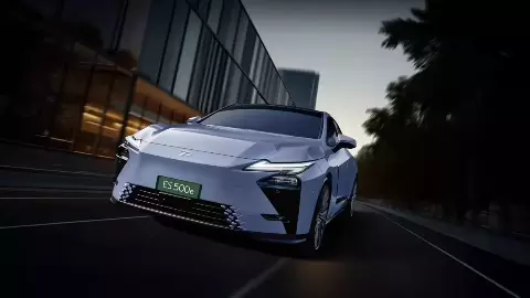 Lexus की पहली Electric Car भारत में लॉन्च, DIRECT4 जैसी कई अत्याधुनिक टेक्नोलॉजी से लैस..