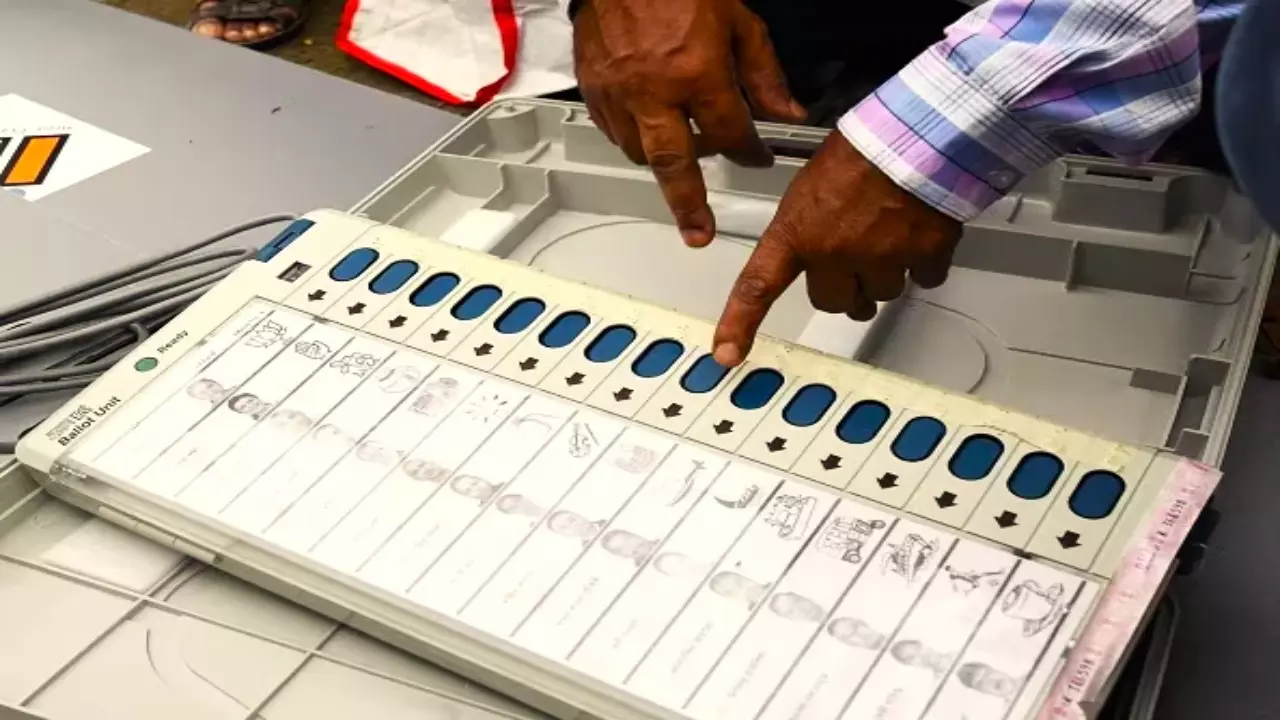 EVM Machine Truth India|Electronic Voting Machine Security | Samachar ...