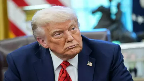 महायुद्ध के बीच ट्रंप को बड़ा झटका! इस देश ने बंद किया अपना एयरस्पेस, US की बड़ी फजीहत महायुद्ध के बीच ट्रंप को बड़ा झटका! इस देश ने बंद किया अपना एयरस्पेस, US की बड़ी फजीहत