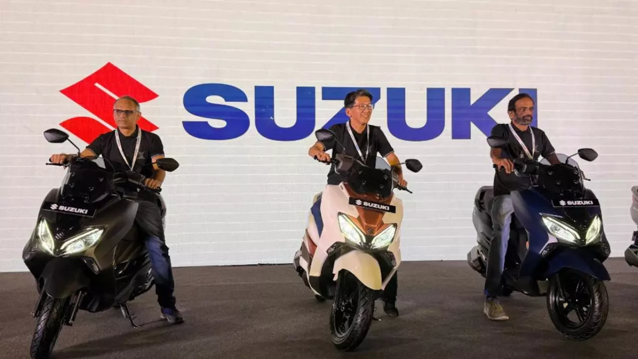 Suzuki Burgman 2026 new scooter launched in India with 124cc engine