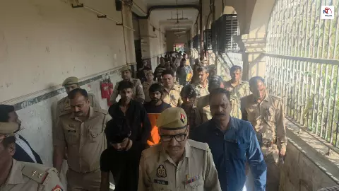 देश दहलाने की साजिश! शाकिब, लोकेश समेत 4 संदिग्ध आतंकी NIA कोर्ट में पेश; ATS के हाथ लगे बड़े सबूत