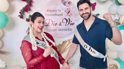 Divyanka Tripathi Twins Divyanka Tripathi Twins