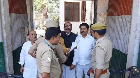 Bijnor News: खालिद-तालिब प्रकरण में कांग्रेस नेताओं को हाउस और कार्यालय पर गिरफ्तार, विवाद