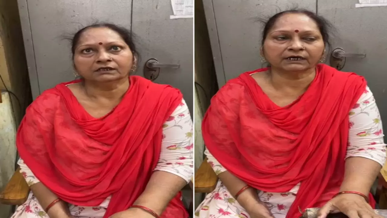 Lucknow Lekhpal Controversy| Lucknow News| Lucknow Police | सुसाइड करना ...
