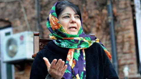 Mehbooba Mufti Praises Pakistan