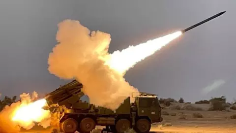 Multilayer Hypersonic Missile System Multilayer Hypersonic Missile System