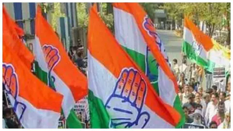 Siddharthnagar News: सिद्धार्थनगर में कांग्रेस का उग्र प्रदर्शन, पुतला दहन पर पुलिस से झड़प Siddharthnagar News: सिद्धार्थनगर में कांग्रेस का उग्र प्रदर्शन, पुतला दहन पर पुलिस से झड़प