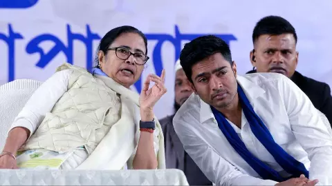 बंगाल में BJP के साथ खेला होबे? चुनाव से ठीक पहले TMC का बड़ा दांव, वोटर लिस्ट पर घमासान