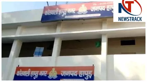 Hapur News: हापुड़ के बदनौली गांव में रंजिश में युवक पर सरियों से हमला, हालत नाजुक Hapur News: हापुड़ के बदनौली गांव में रंजिश में युवक पर सरियों से हमला, हालत नाजुक