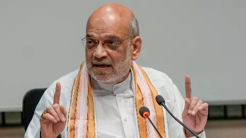 Bengal में BJP का पहला CM कौन? शुभेंदु, रूपा या अग्निमित्रा... अमित शाह आज करेंगे सस्पेंस खत्म Bengal में BJP का पहला CM कौन? शुभेंदु, रूपा या अग्निमित्रा... अमित शाह आज करेंगे सस्पेंस खत्म