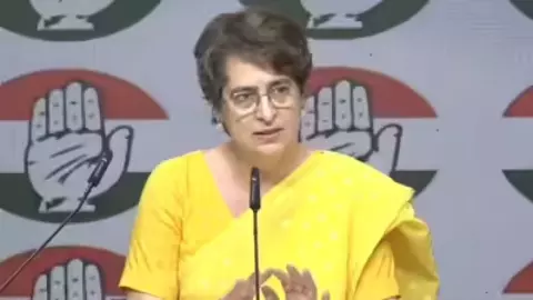 राजनीति छोड़ो, हक दो! प्रियंका गांधी का मोदी सरकार को खुला चैलेंज, कहा- बुलाइए सत्र, हम पास कराएंगे महिला आरक्षण राजनीति छोड़ो, हक दो! प्रियंका गांधी का मोदी सरकार को खुला चैलेंज, कहा- बुलाइए सत्र, हम पास कराएंगे महिला आरक्षण