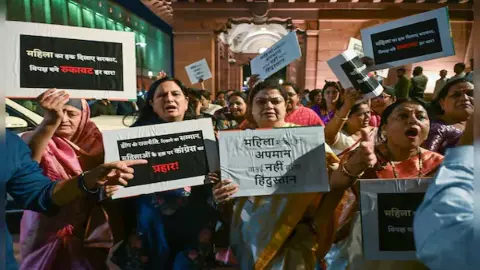 Rahul Gandhi Residence Protest