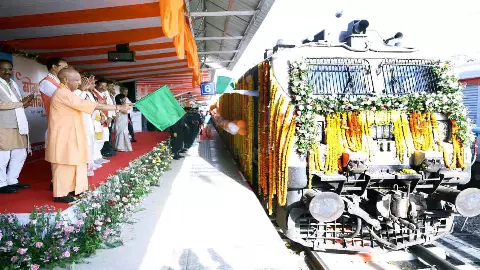 CM Yogi Adityanath Launches Somnath Swabhiman Yatra