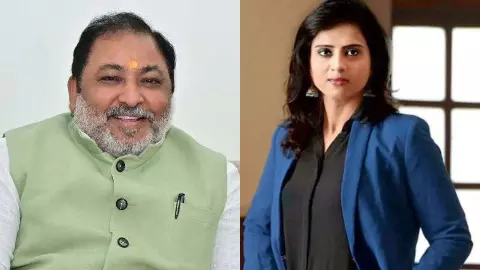 दयाशंकर सिंह के इशारे पर हुआ किंजल सिंह का ट्रांसफर? क्या मंत्री के फैसलों में रोड़ा बन रही थीं IAS, जानिए पूरी इनसाइड स्टोरी दयाशंकर सिंह के इशारे पर हुआ किंजल सिंह का ट्रांसफर? क्या मंत्री के फैसलों में रोड़ा बन रही थीं IAS, जानिए पूरी इनसाइड स्टोरी