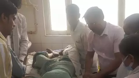 Kasganj News: कासगंज में खाना बनाते समय महिला संदिग्ध हालात में झुलसी, हालत गंभीर, अलीगढ़ रेफर