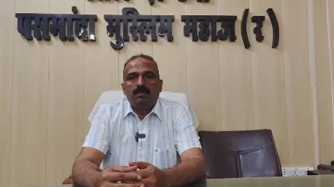 Waseem Rain angry over Akhilesh Yadav