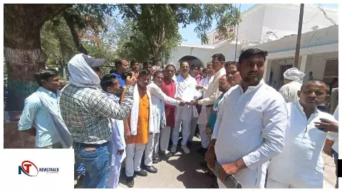 Jalaun News : जालौन में नाबालिक की हत्या पर आक्रोश, राज्यपाल को ज्ञापन सौंप कार्रवाई की मांग