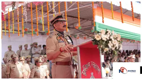 Jhansi News : झांसी में पासिंग आउट परेड, सैकड़ों नए सिपाही पुलिस बल में शामिल