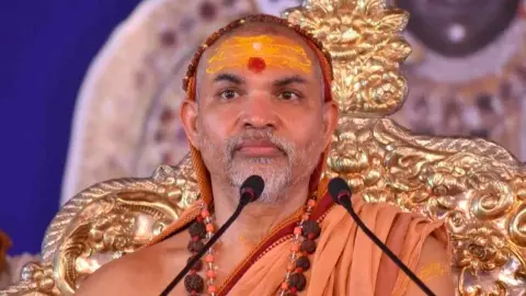गोरखपुर से ‘गोविष्टि यात्रा’ शुरू करेंगे अविमुक्तेश्वरानंद महाराज, 81 दिन की यात्रा इसलिए महत्वपूर्ण गोरखपुर से ‘गोविष्टि यात्रा’ शुरू करेंगे अविमुक्तेश्वरानंद महाराज, 81 दिन की यात्रा इसलिए महत्वपूर्ण
