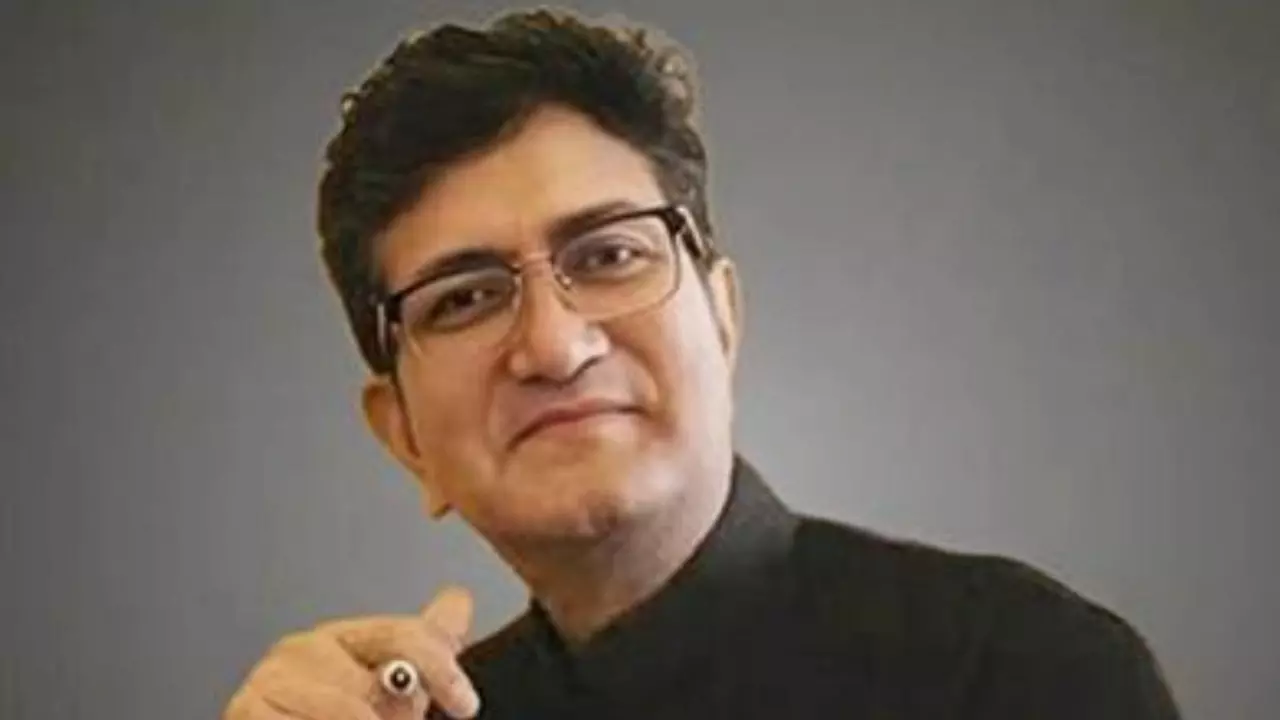 प्रख्यात गीतकार प्रसून जोशी बने प्रसार भारती के अध्यक्ष प्रख्यात गीतकार प्रसून जोशी बने प्रसार भारती के अध्यक्ष