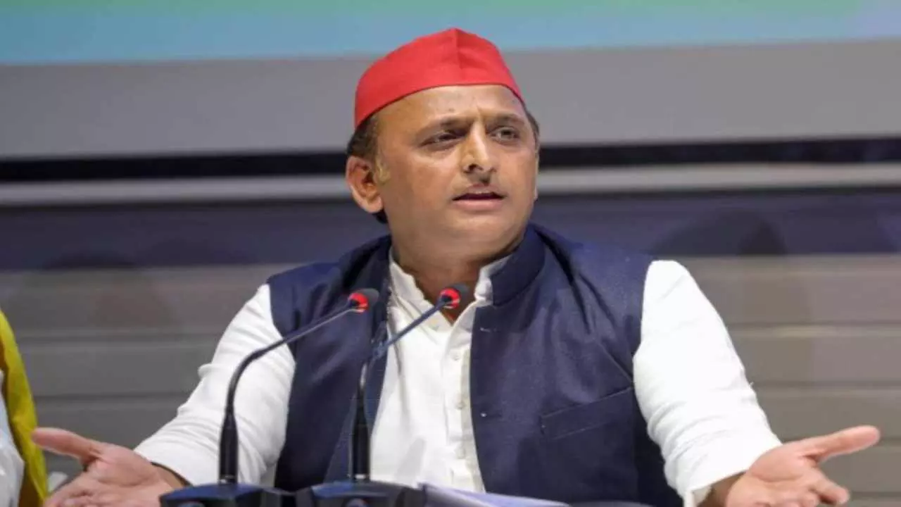 PDA Counter Politics: क्या है BJP का OBC चक्रव्यूह, जिसमें अखिलेश यादव को उलझा रहे केशव, राजभर और निषाद? PDA Counter Politics: क्या है BJP का OBC चक्रव्यूह, जिसमें अखिलेश यादव को उलझा रहे केशव, राजभर और निषाद?