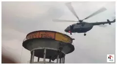 Siddharthnagar News: रील बनाने के चक्कर में टंकी पर फंसे किशोर, 16 घंटे बाद सेना ने किया रेस्क्यू, एक की मौत Siddharthnagar News: रील बनाने के चक्कर में टंकी पर फंसे किशोर, 16 घंटे बाद सेना ने किया रेस्क्यू, एक की मौत