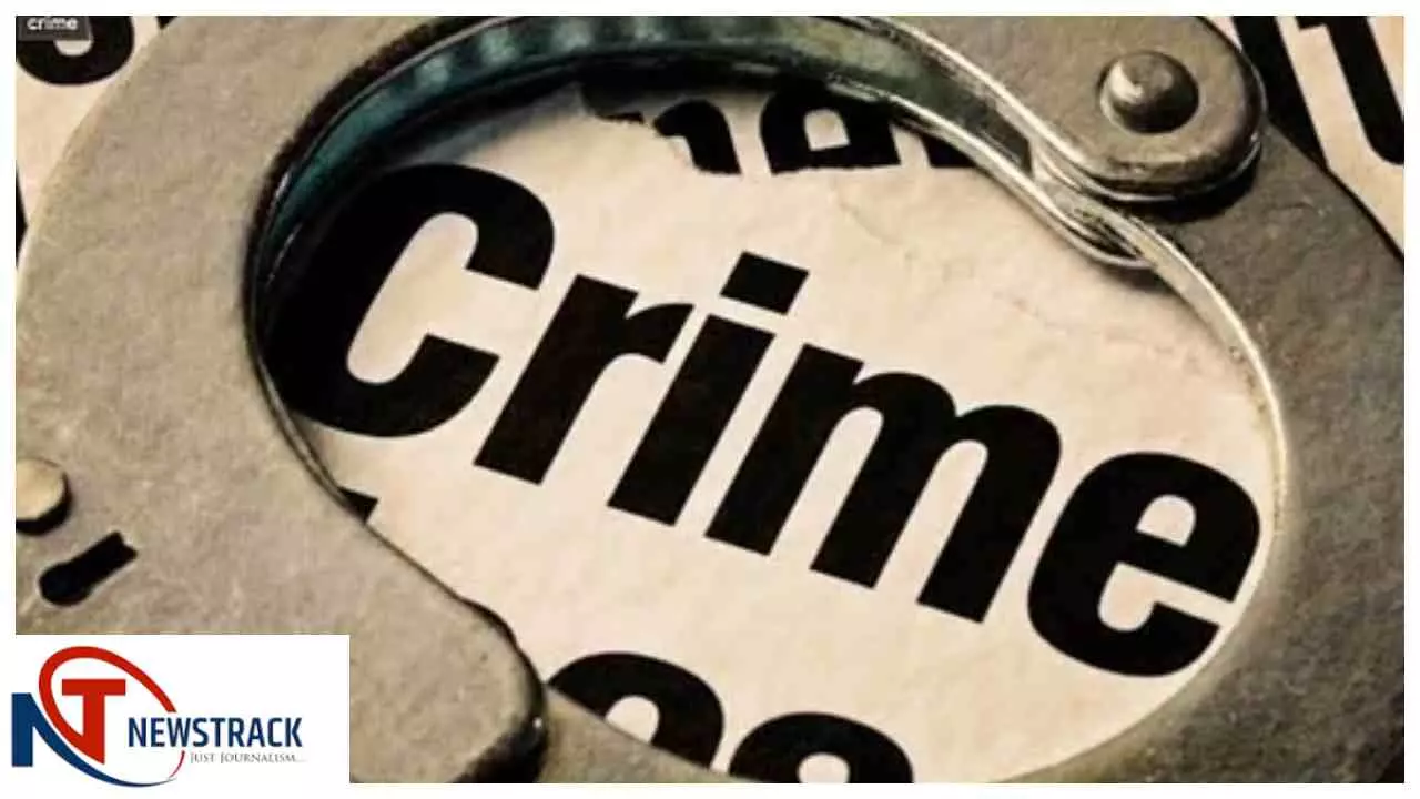 Hapur News: मामूली कहासुनी पर पति ने पत्नी का गला रेता, जिंदगी और मौत के बीच जूझ रही महिला Hapur News: मामूली कहासुनी पर पति ने पत्नी का गला रेता, जिंदगी और मौत के बीच जूझ रही महिला