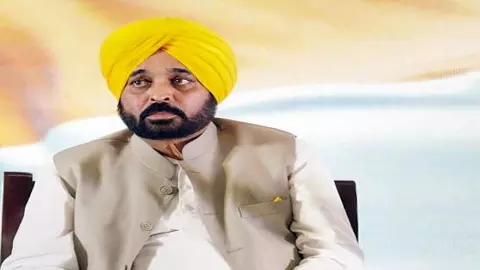 Punjab Blast पर सियासत शुरू! BJP ने भगवंत मान को लिया आड़े हाथों, मांग लिया इस्तीफा Punjab Blast पर सियासत शुरू! BJP ने भगवंत मान को लिया आड़े हाथों, मांग लिया इस्तीफा