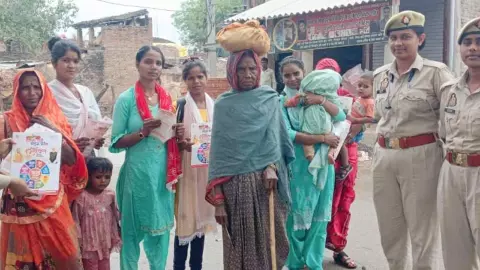 Kaushambi News: कौशाम्बी में मिशन शक्ति अभियान तेज, महिलाओं की सुरक्षा को लेकर जागरूकता कार्यक्रम