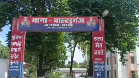 6-year-old boy abused in settlement, two accused arrested