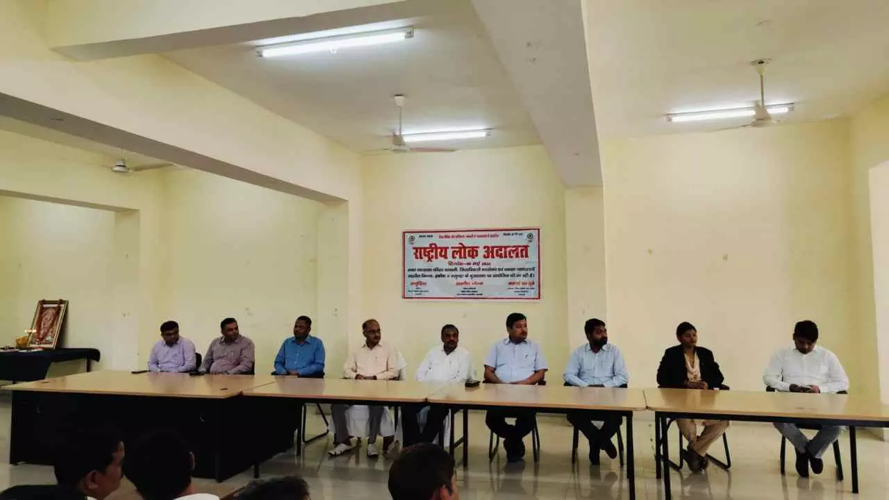 Shravasti News: श्रावस्ती में राष्ट्रीय लोक अदालत का आयोजन, जनपद न्यायाधीश ने किया निरीक्षण